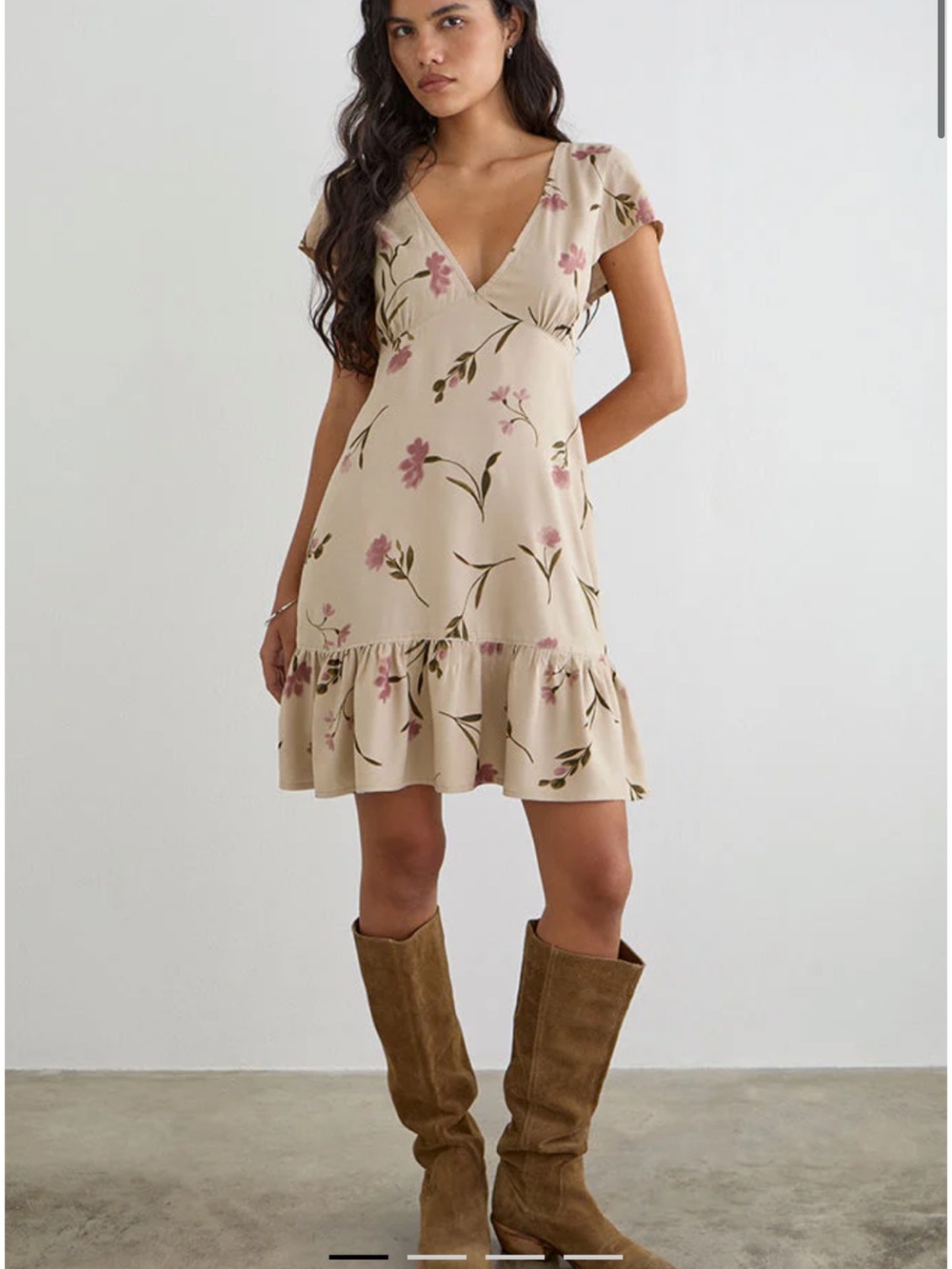 Beige Floral V-Neck Short Sleeve Ruffle Hem Dress never worn!